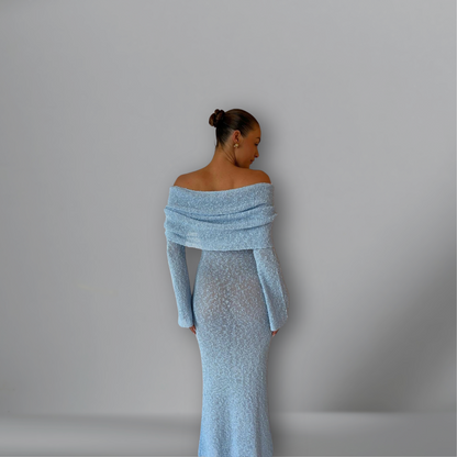 Elara - Elegant Off-Shoulder Maxi Dress